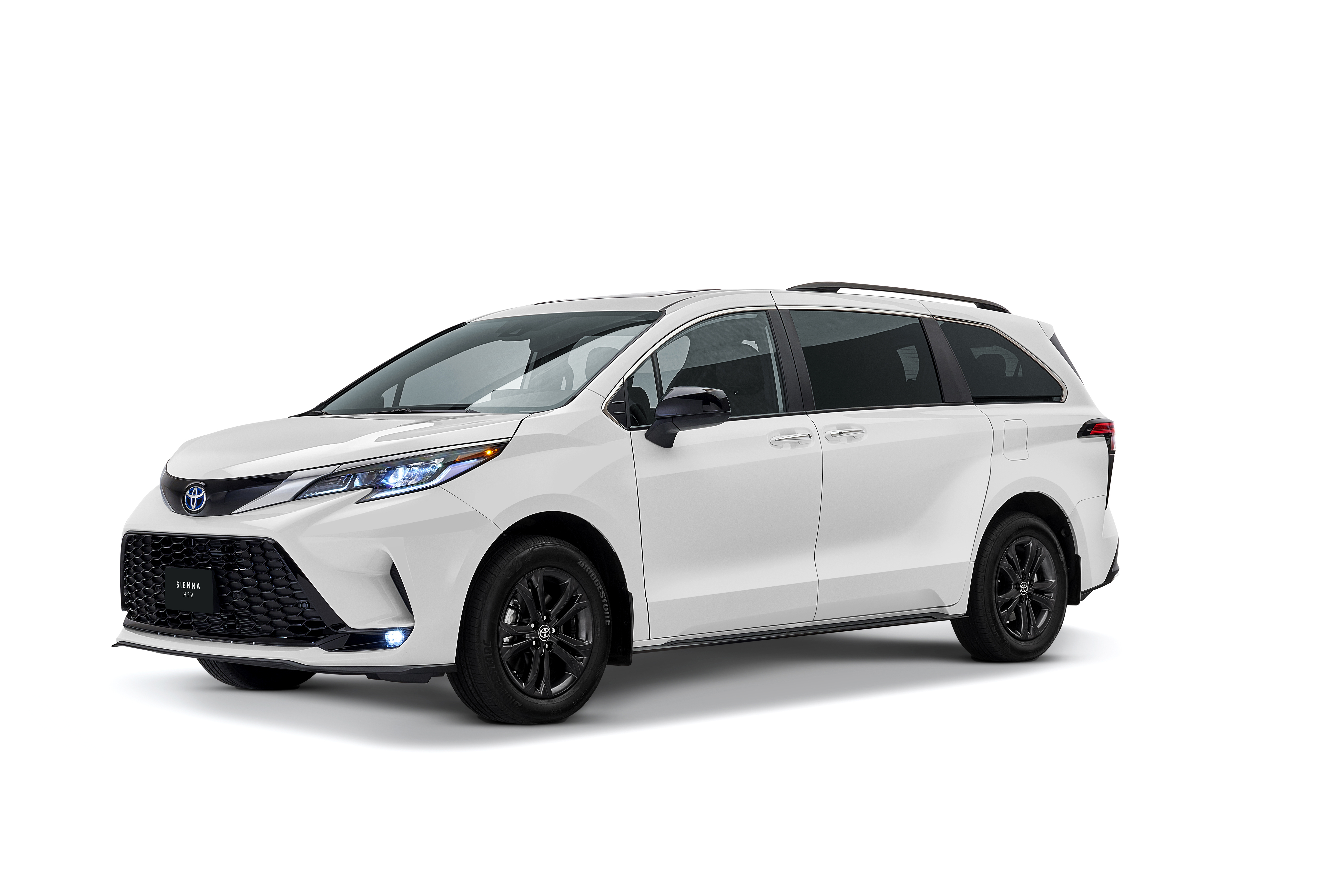 Toyota Sienna XLE HEV